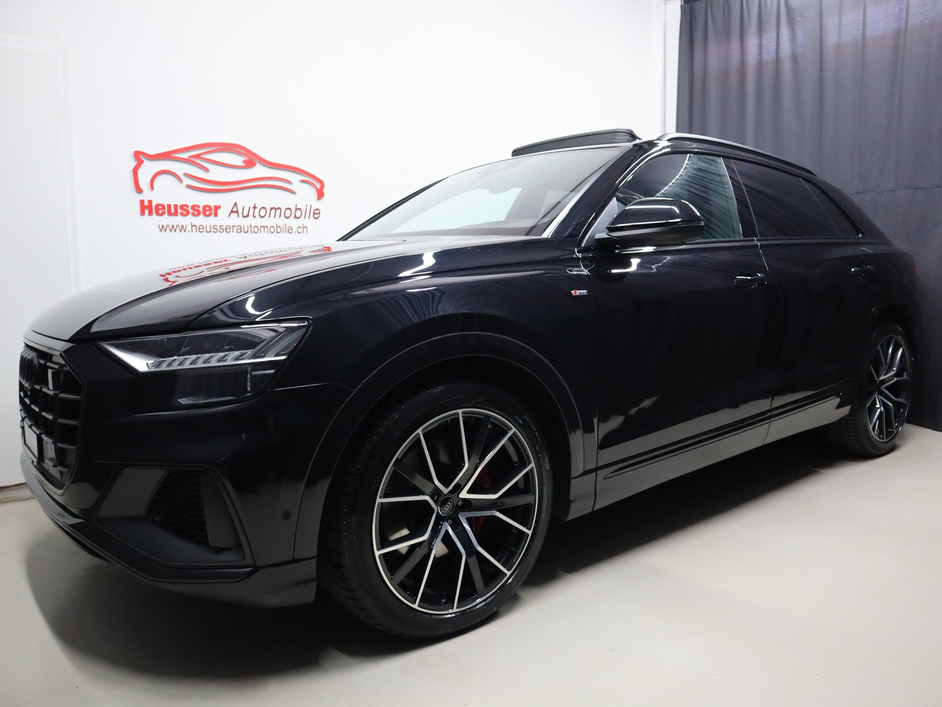 AUDI Q8 50 TDI quattro tiptronic - Black Edition - Panorama - Luftfederung - 360° Kamera - Standheizung - 286 PS-image-1