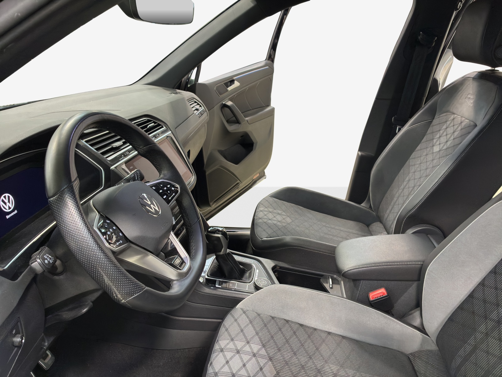 VW Tiguan 2.0TSI R-Line 4Motion DSG-image-7