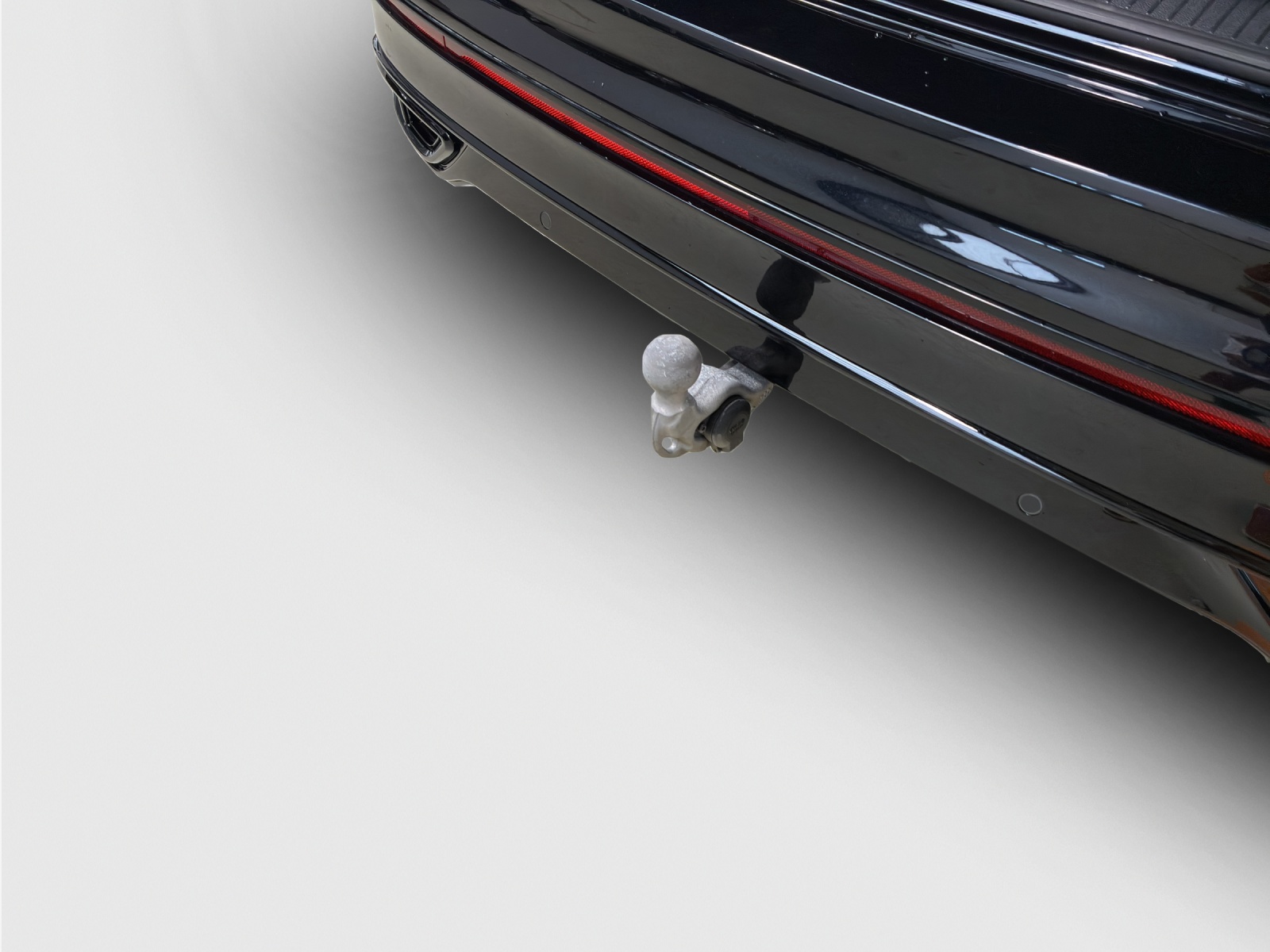 VW Tiguan 2.0TSI R-Line 4Motion DSG-image-13