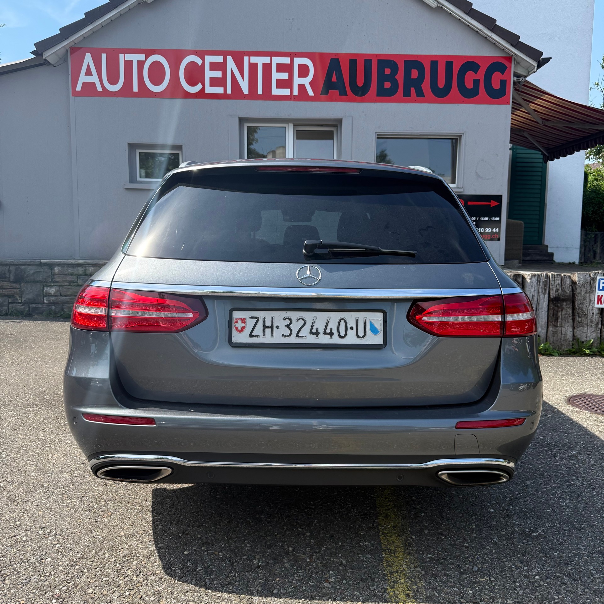 MERCEDES-BENZ E 200 Avantgarde 4 Matic 9G-Tronic *LEDER-SITZE*-image-4