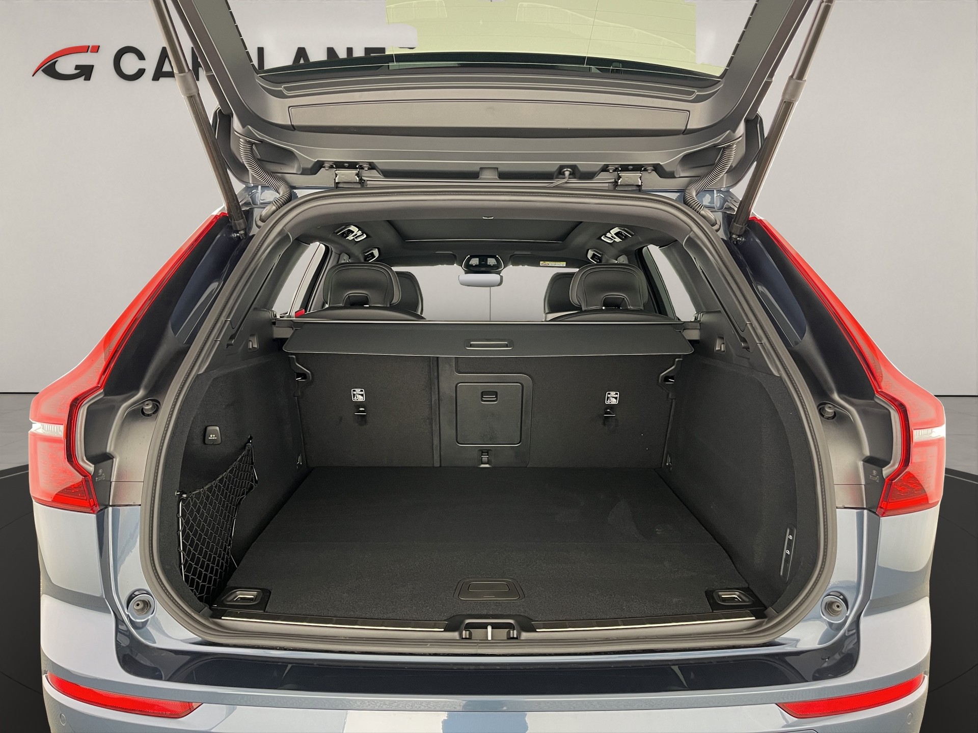 VOLVO XC60 2.0 T8 TE Ultra Dark eAWD-image-5