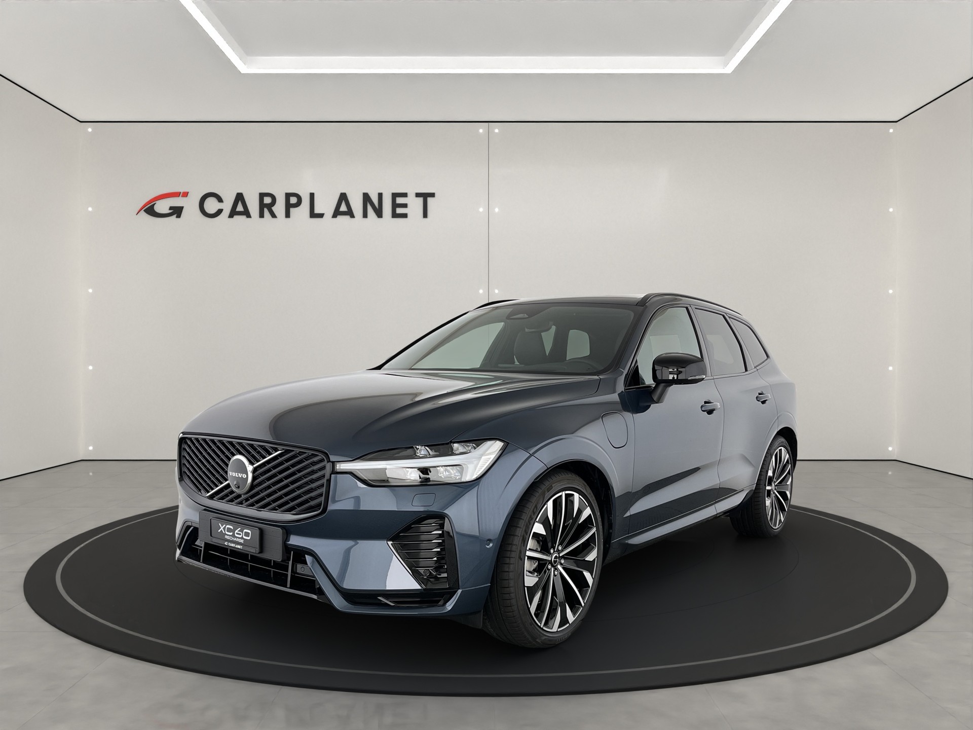 VOLVO XC60 2.0 T8 TE Ultra Dark eAWD-image-0