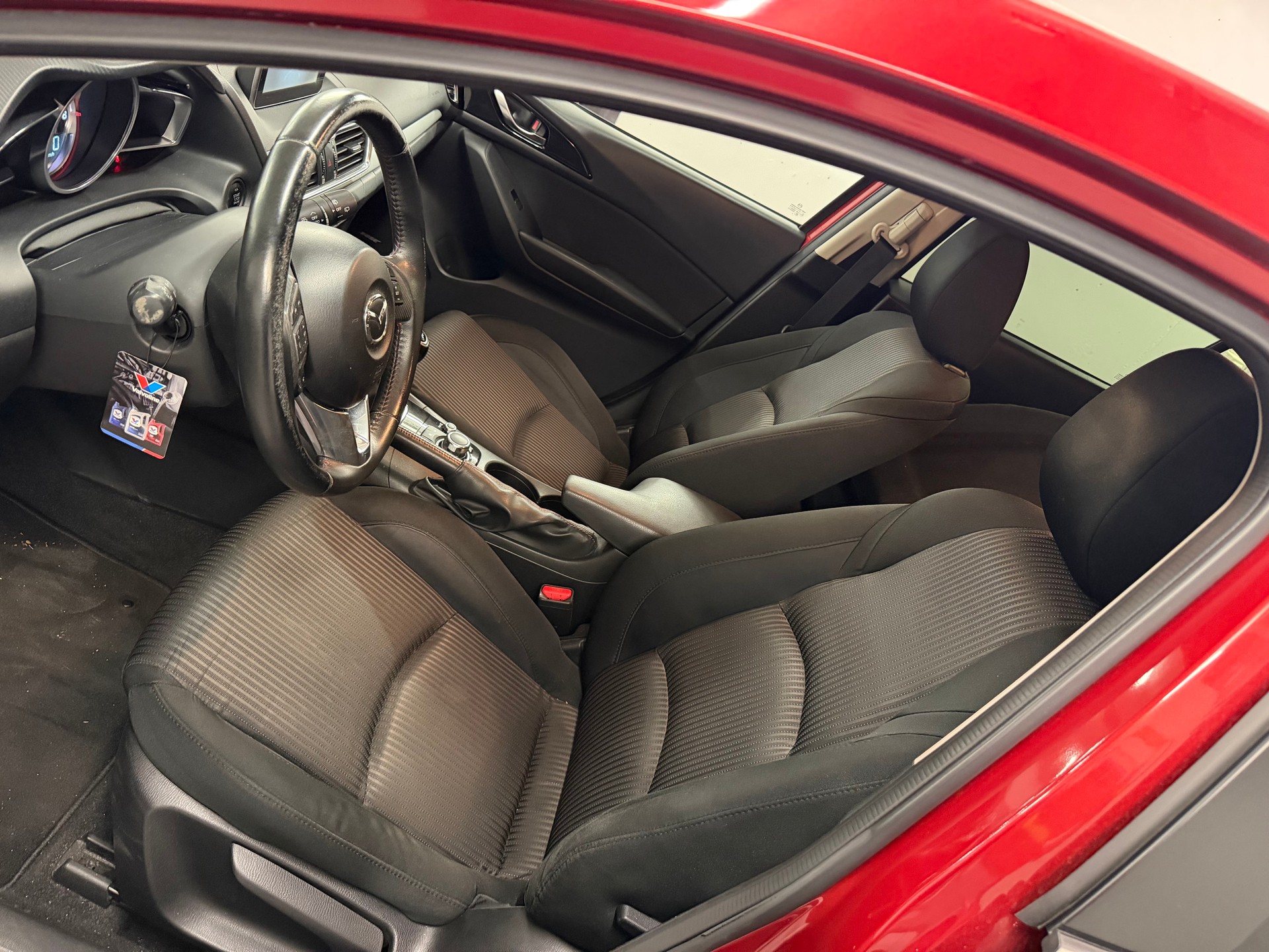 MAZDA 3 2.0 16V Revolution-image-5