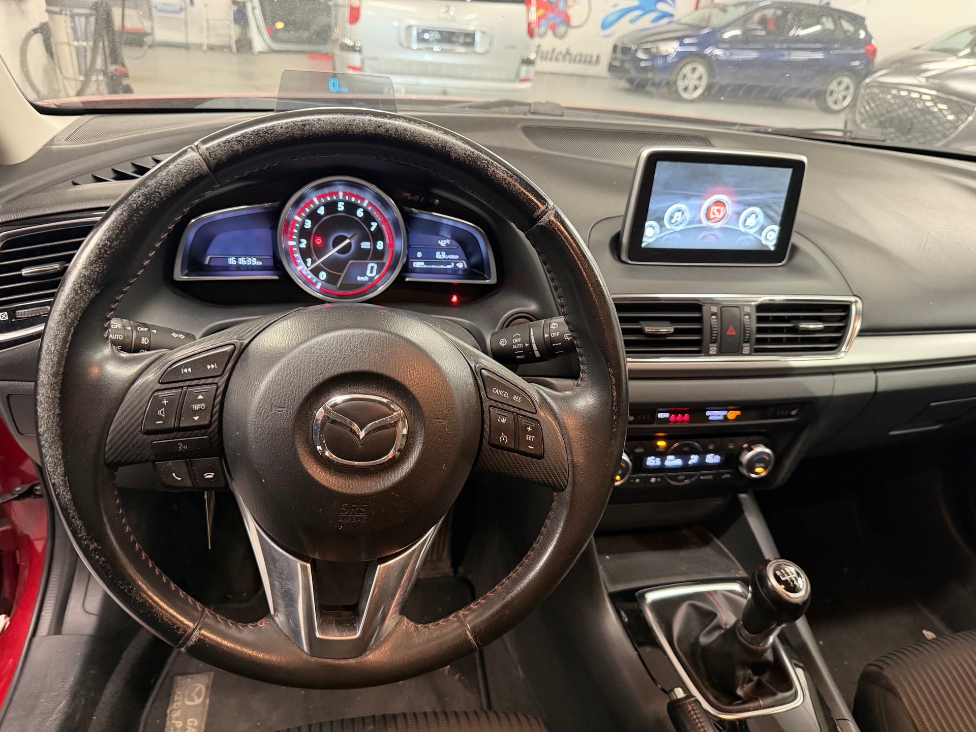 MAZDA 3 2.0 16V Revolution-image-7