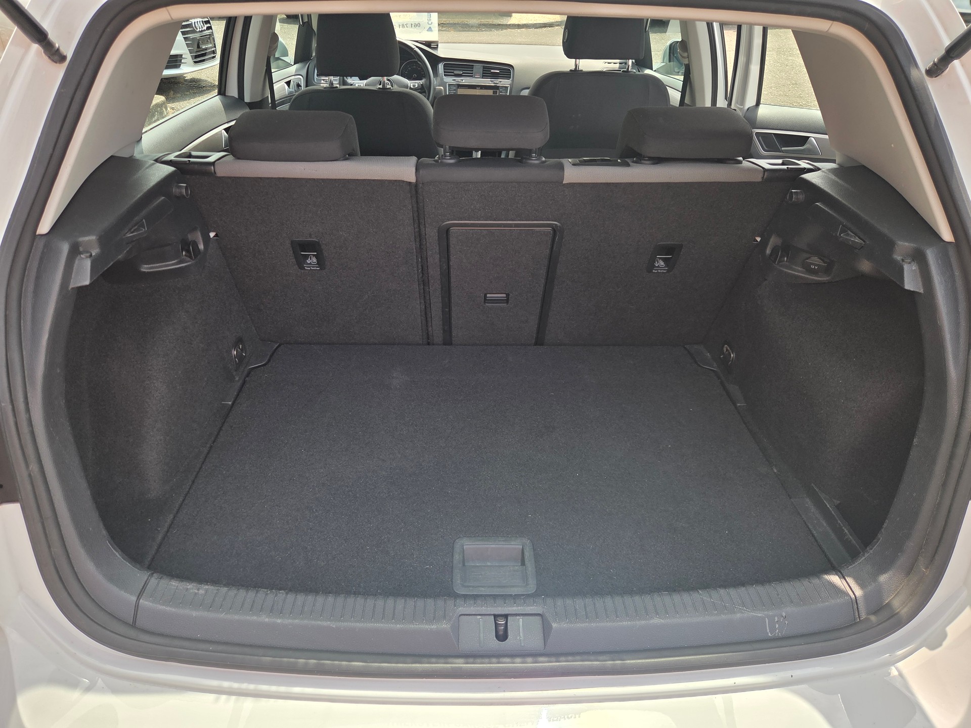 VW e-Golf-image-13