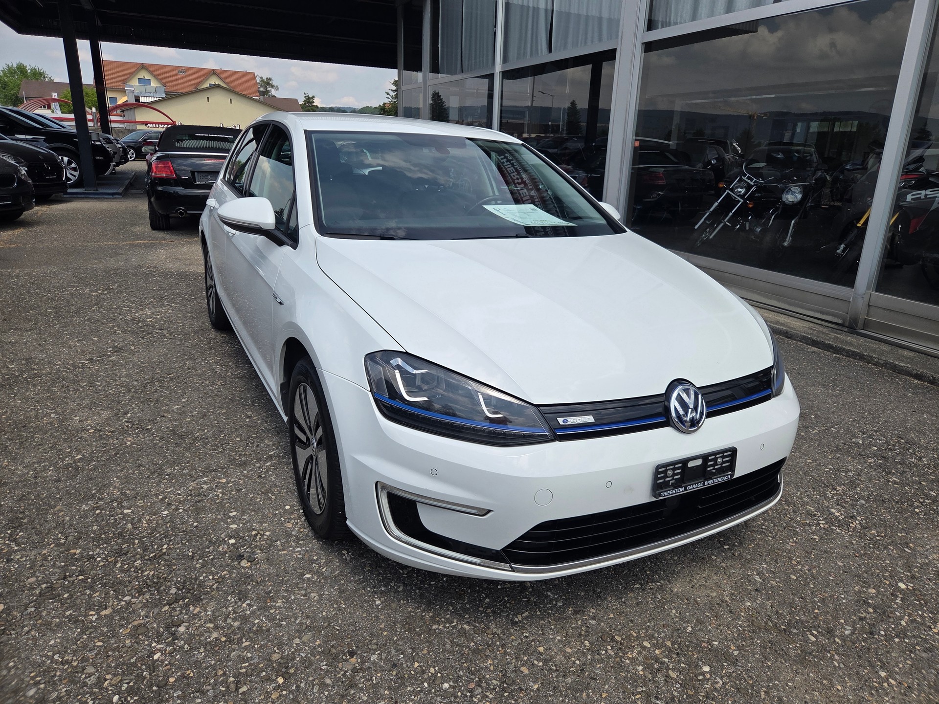 VW e-Golf-image-1