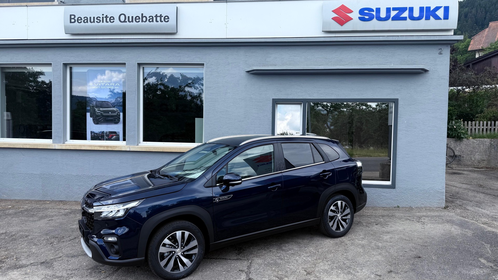 SUZUKI S-Cross 1.4 T Sakura Top Hybrid 4x4-image-0