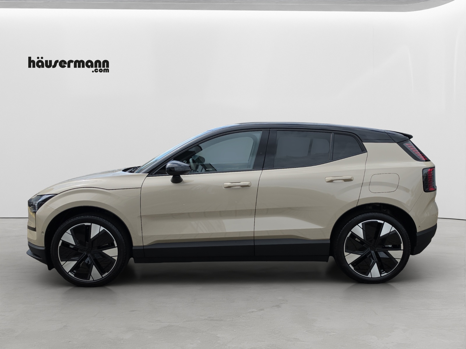 VOLVO EX30 E60 Twin Ultra Performance AWD-image-2