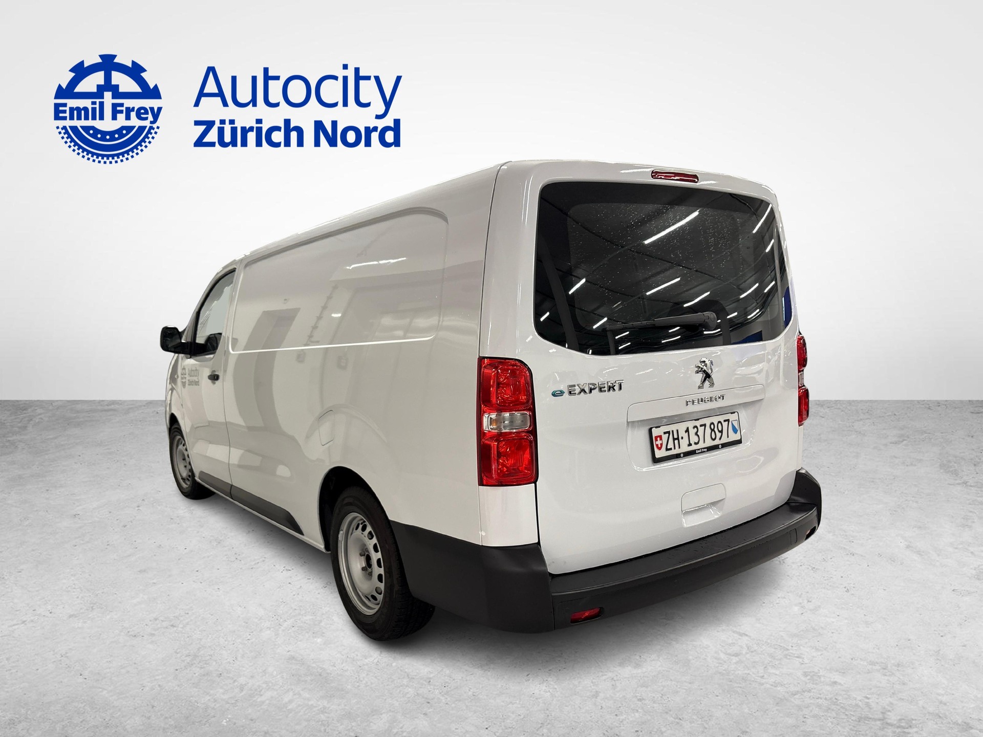 PEUGEOT e-Expert Kaw. Long 75 kWh-showroom-element-2