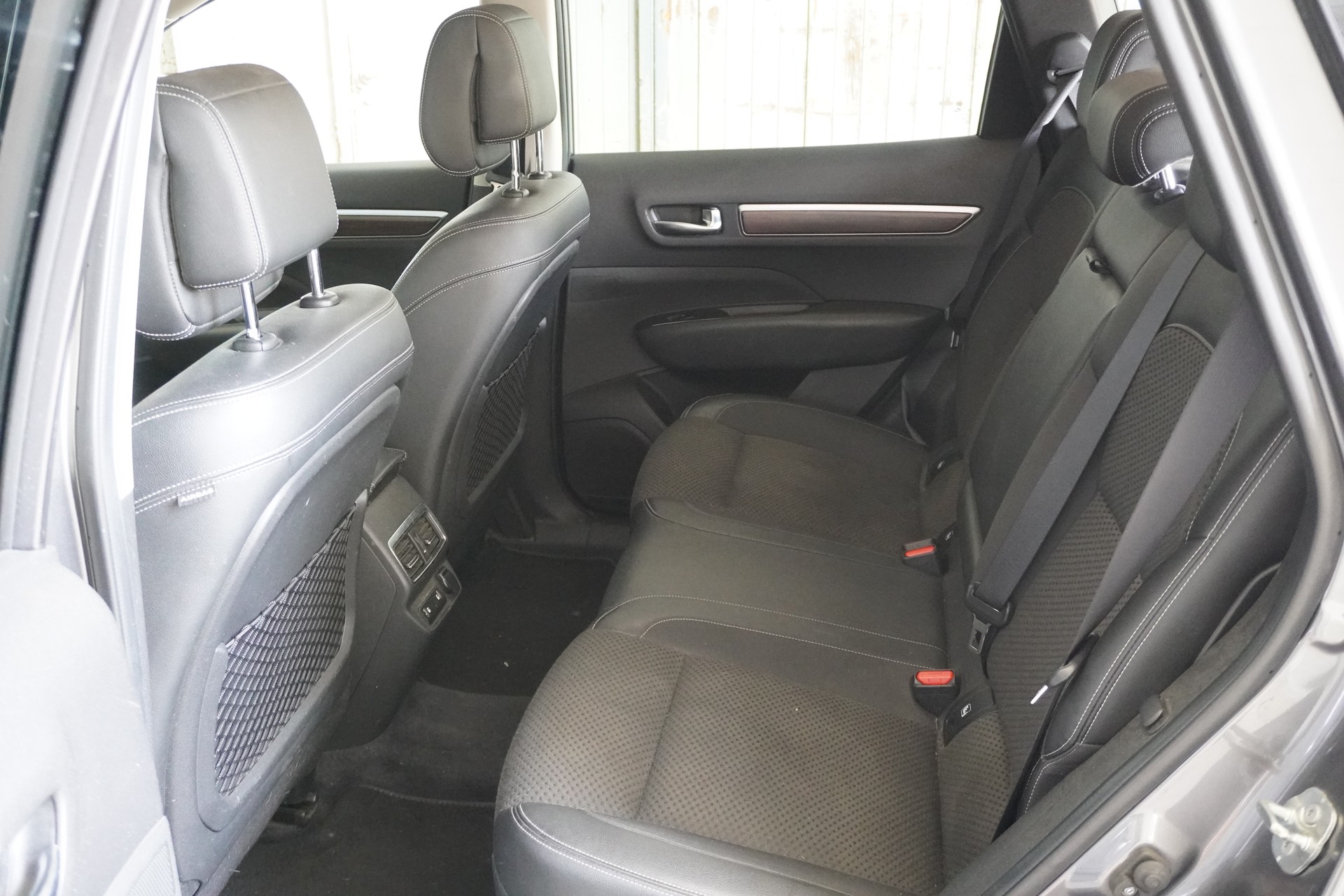 RENAULT Koleos 2.0 dCi Intens 4WD Xtronic CVT-image-7