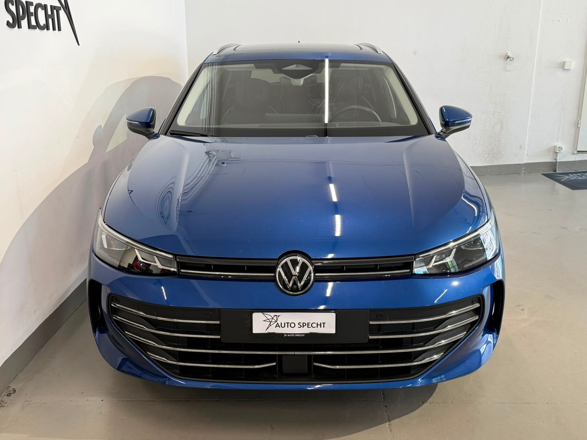 VW Passat Variant 2.0 TDI evo Business DSG-showroom-element-2