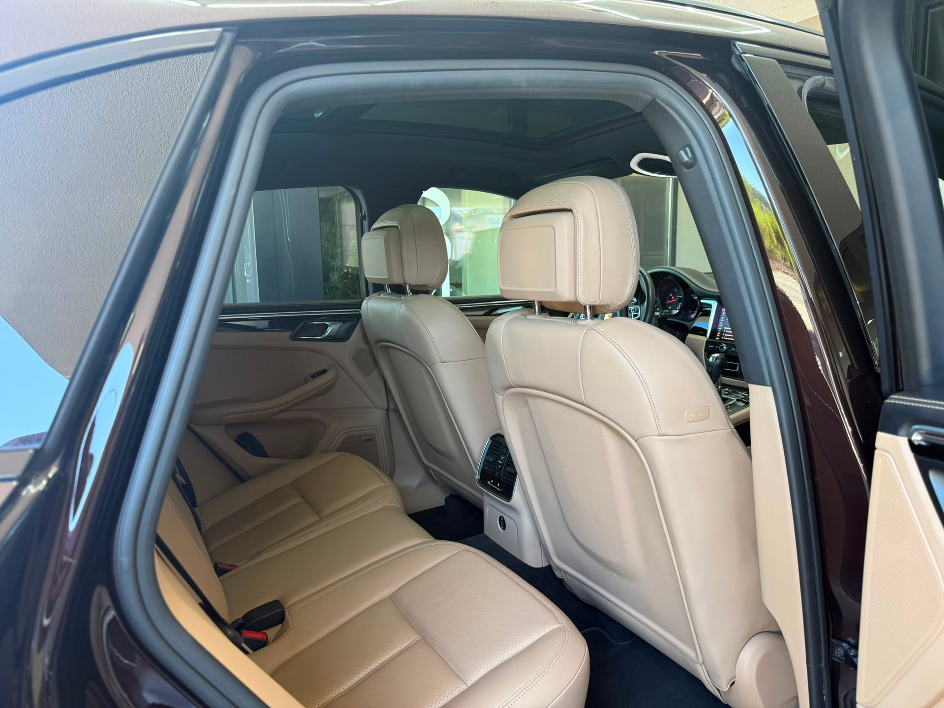 PORSCHE Macan PDK * Apporved Garantie* *Bose Sound* *Panodach*-image-17