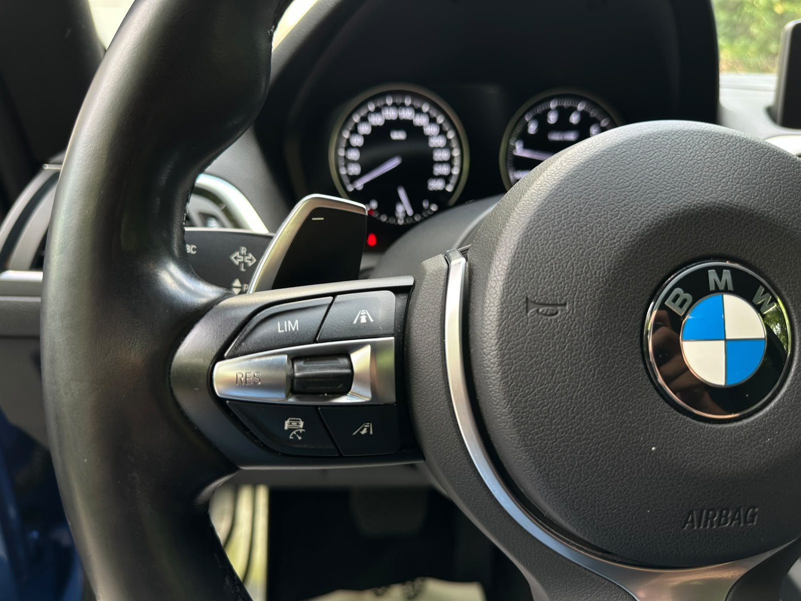 BMW M240i xDrive Steptronic-image-22
