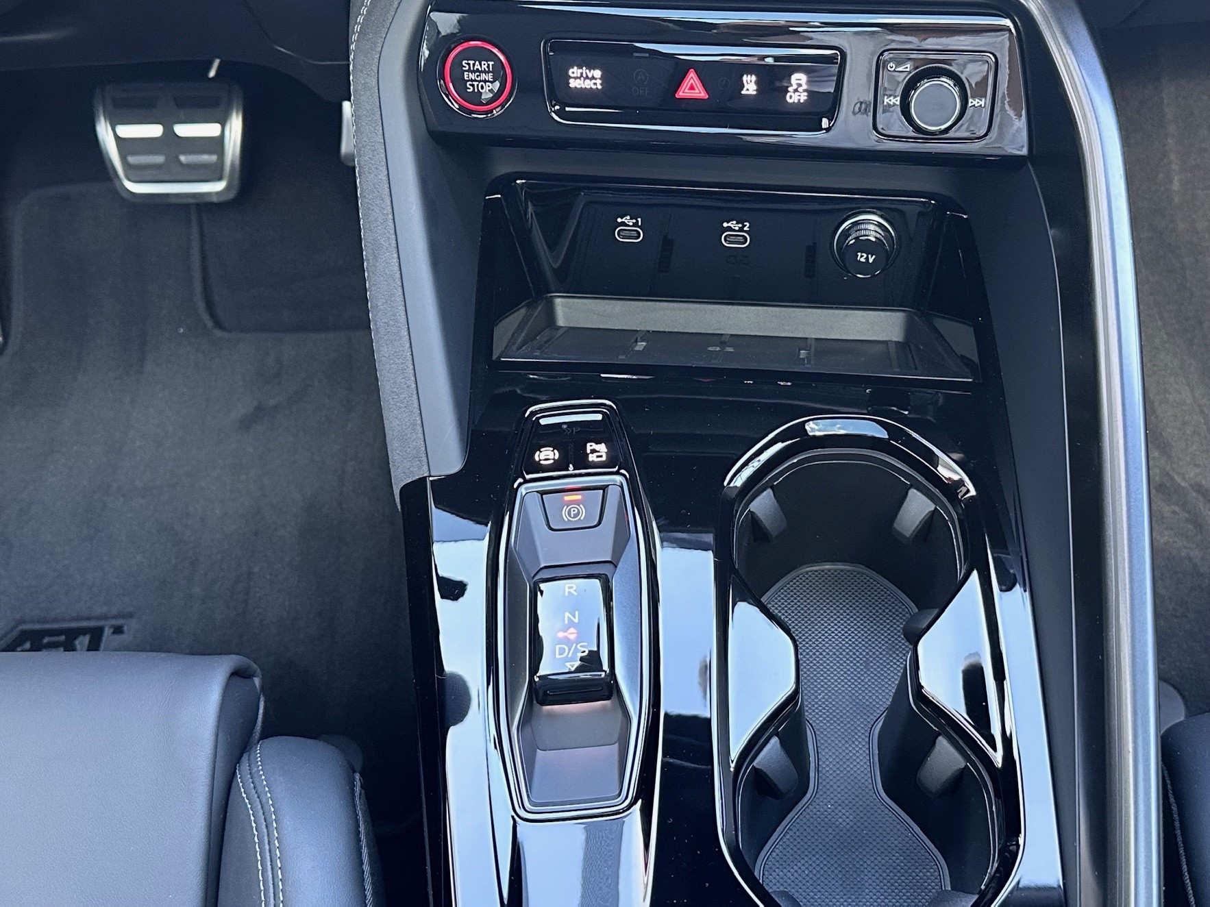 AUDI SQ5 All Black Edition ABT-image-6