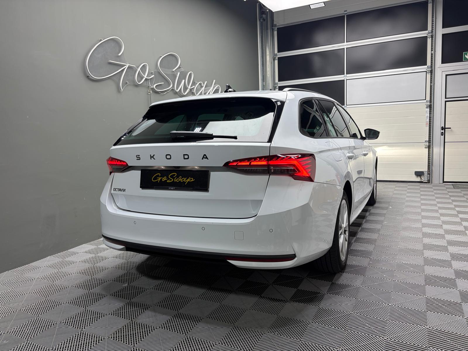 SKODA Octavia Combi 1.5 TSI mHEV DSG Selection-image-2