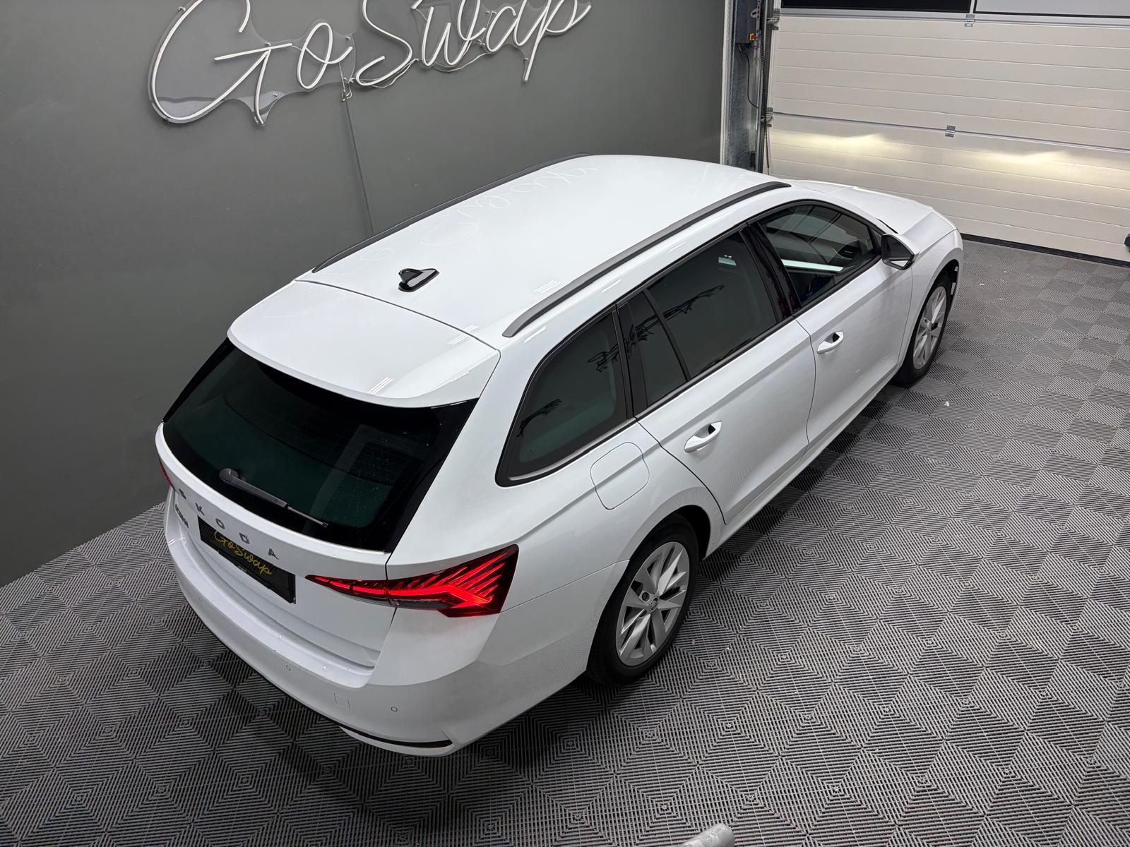 SKODA Octavia Combi 1.5 TSI mHEV DSG Selection-image-4