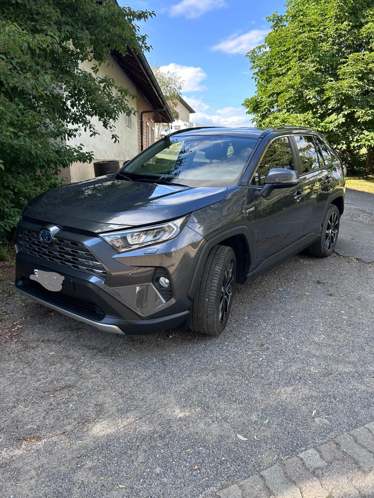 TOYOTA 2.5 HSD Trend-image-0