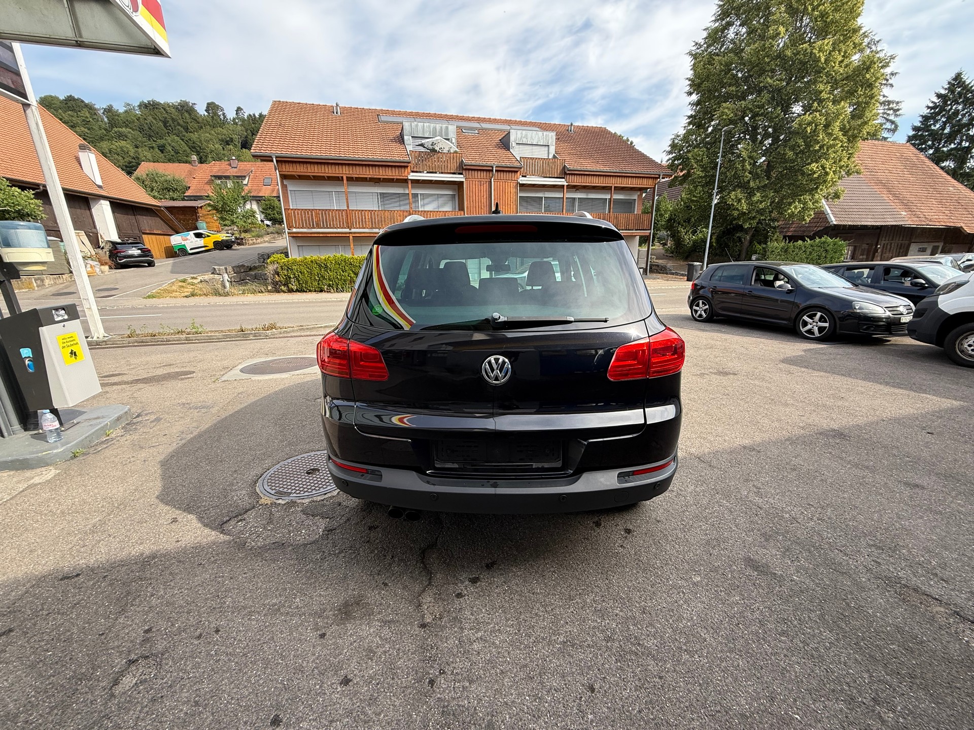 VW Tiguan 1.4 TSI Sport&Style 4Motion-image-3