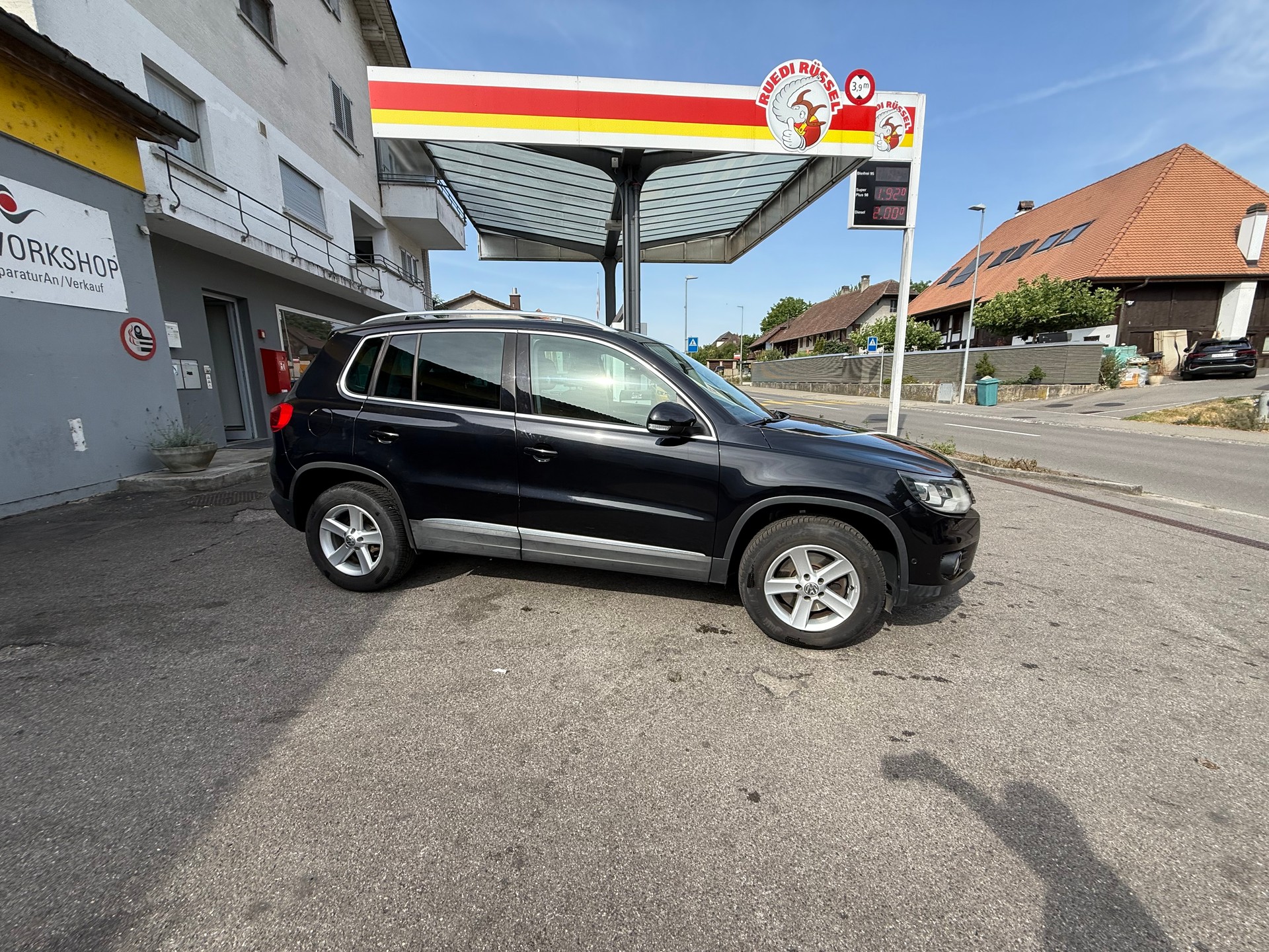 VW Tiguan 1.4 TSI Sport&Style 4Motion-image-1