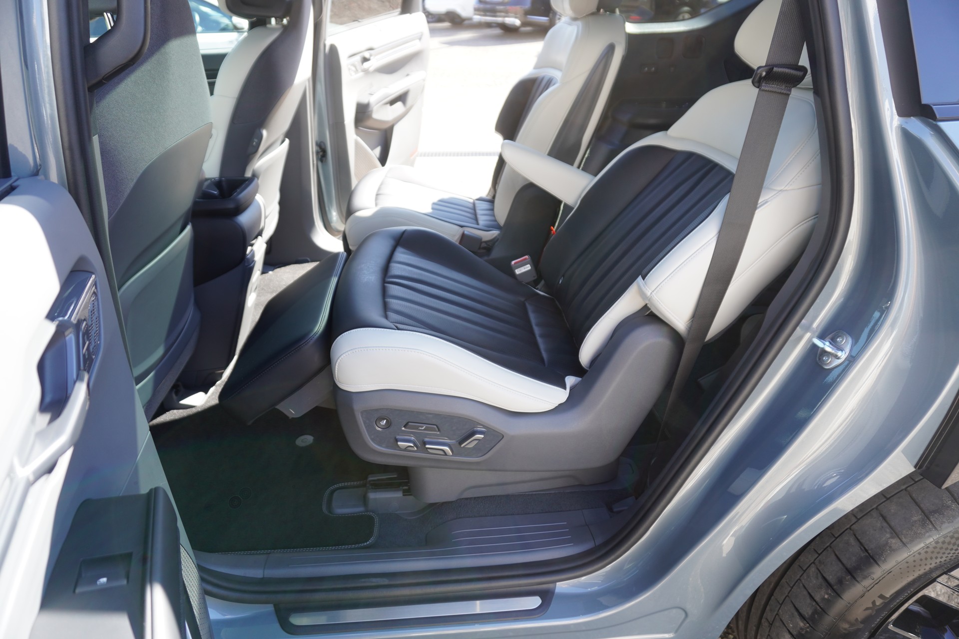 KIA EV9 99,8 kWh GT-Line 4x4-image-15