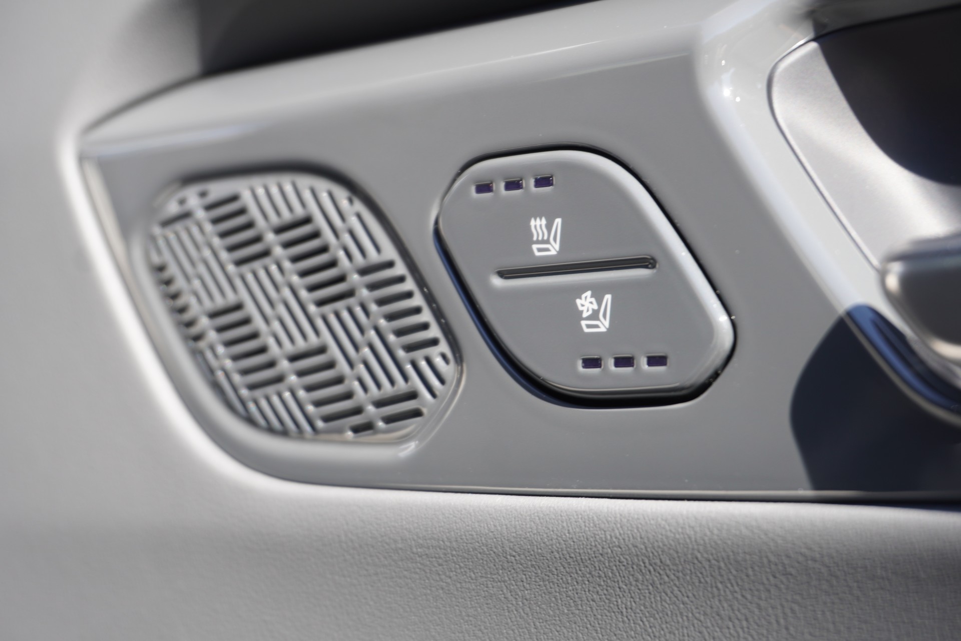 KIA EV9 99,8 kWh GT-Line 4x4-image-19