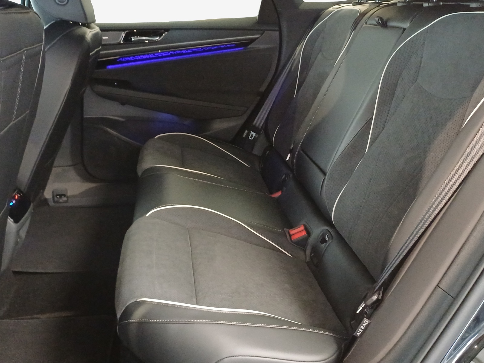 VW ID.7 Tourer Pro S 86 kWh Pro S-image-11