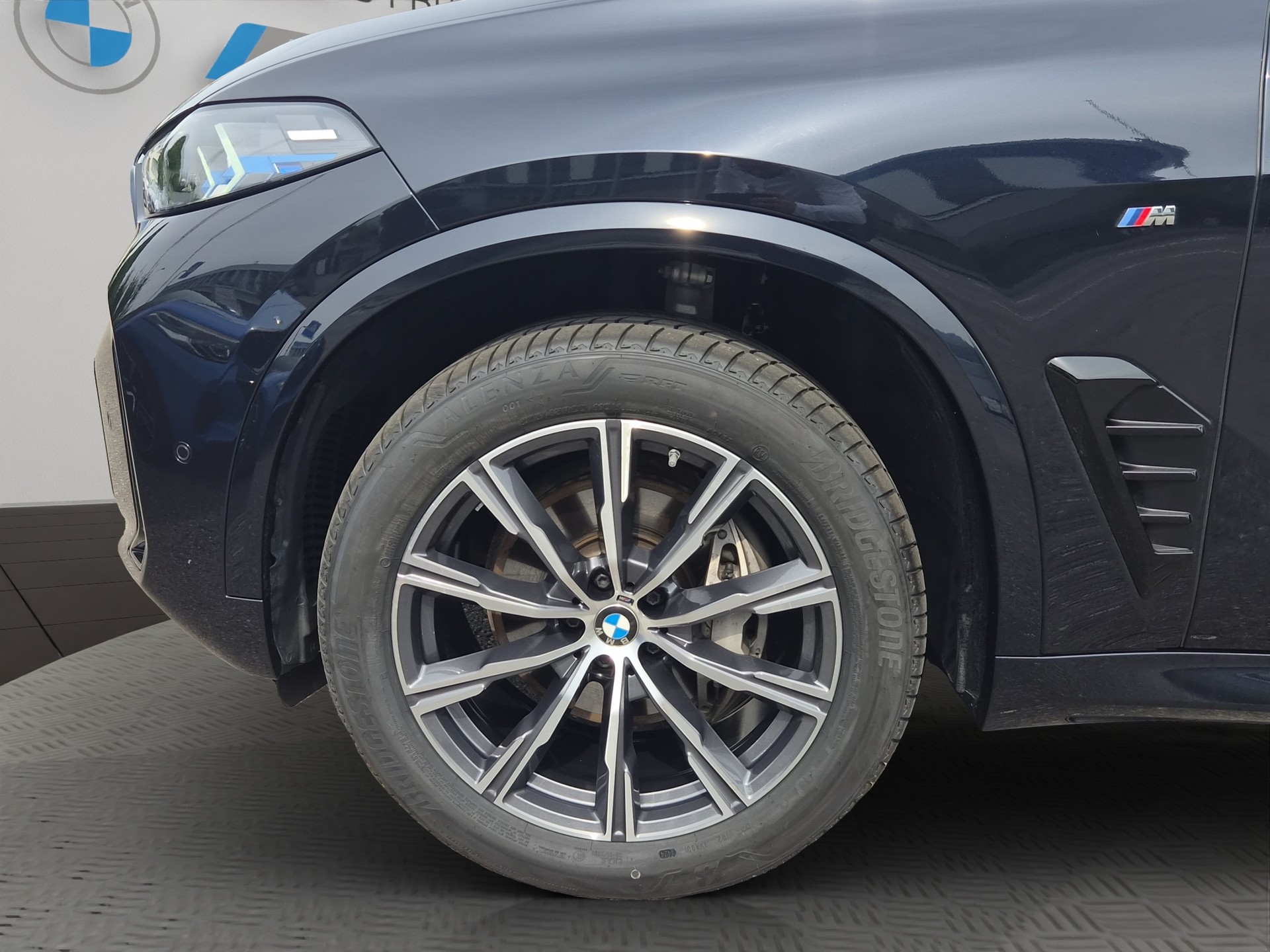 BMW X5 xDrive 48V 30d M Sport Steptronic-image-8