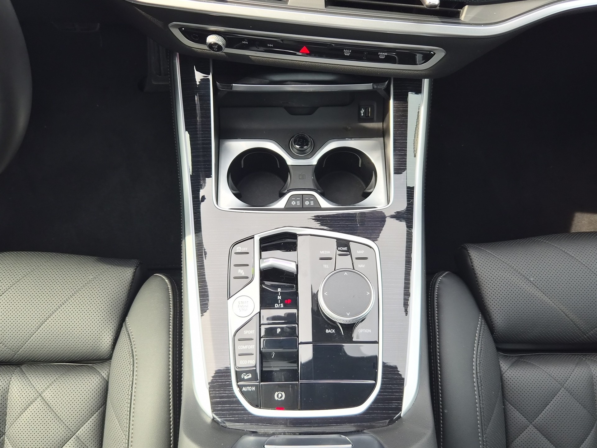 BMW X5 xDrive 48V 30d M Sport Steptronic-image-16