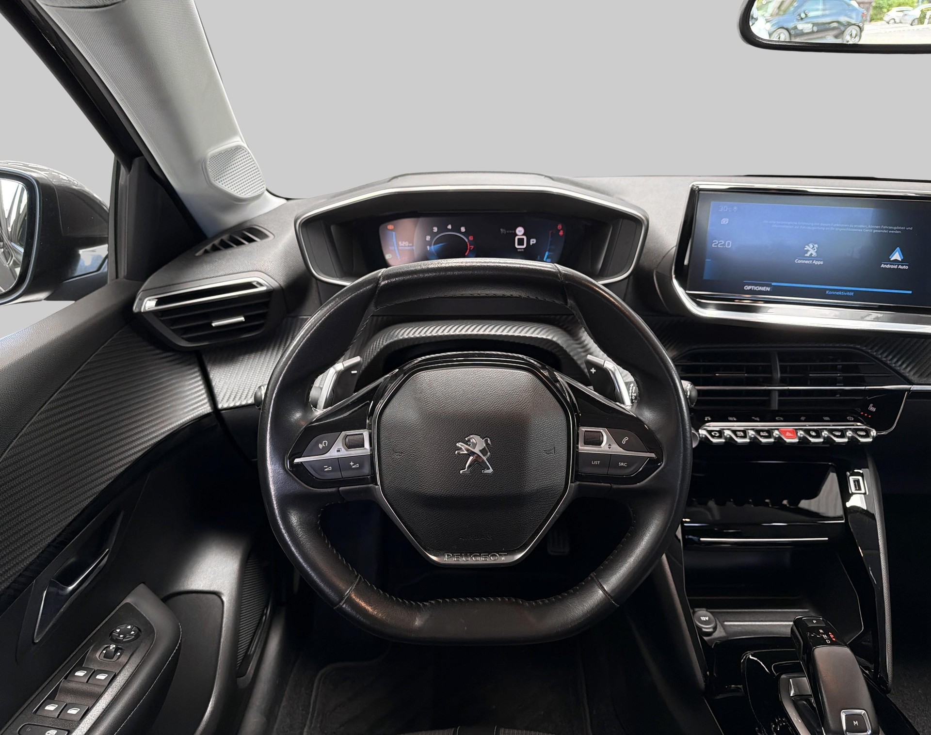 PEUGEOT 208 1.2 PureTech 100 Allure-image-13