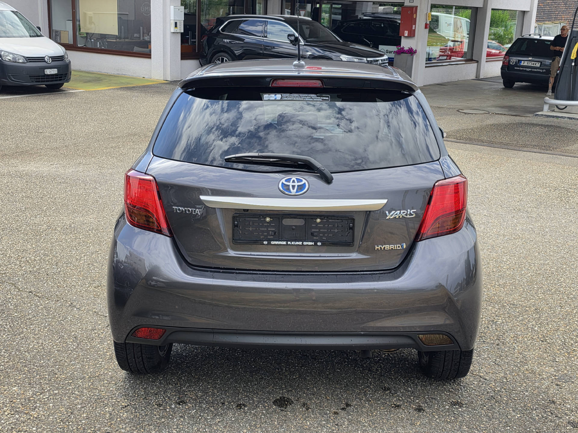 TOYOTA Yaris 1.5 VVT-i HSD Style-showroom-element-3