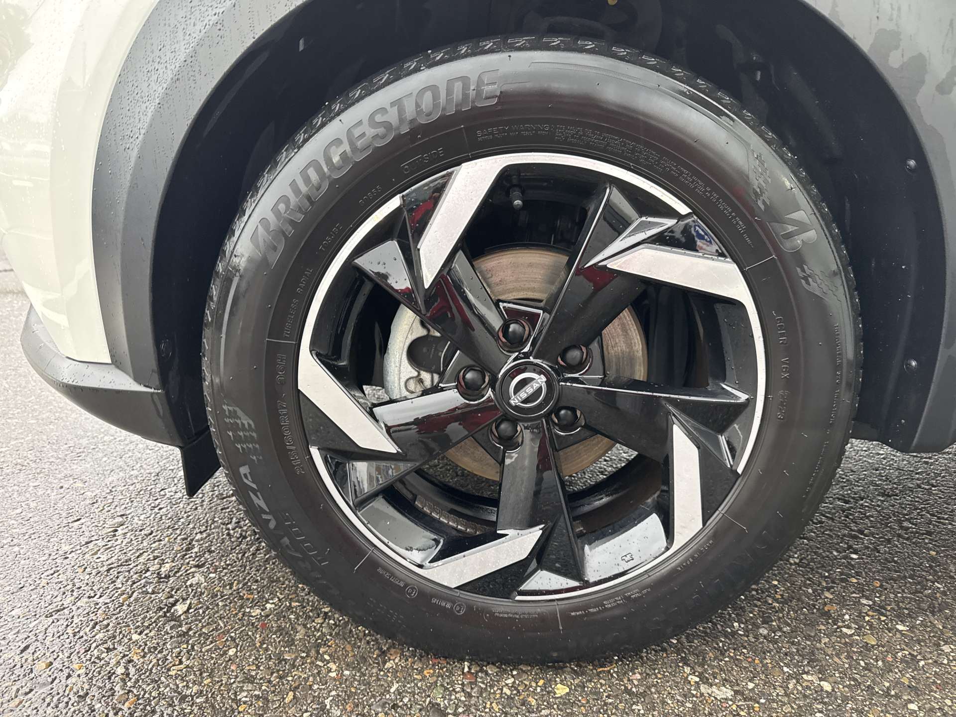 NISSAN Juke 1.6 FHEV Hybrid N-Connecta Automat-image-8