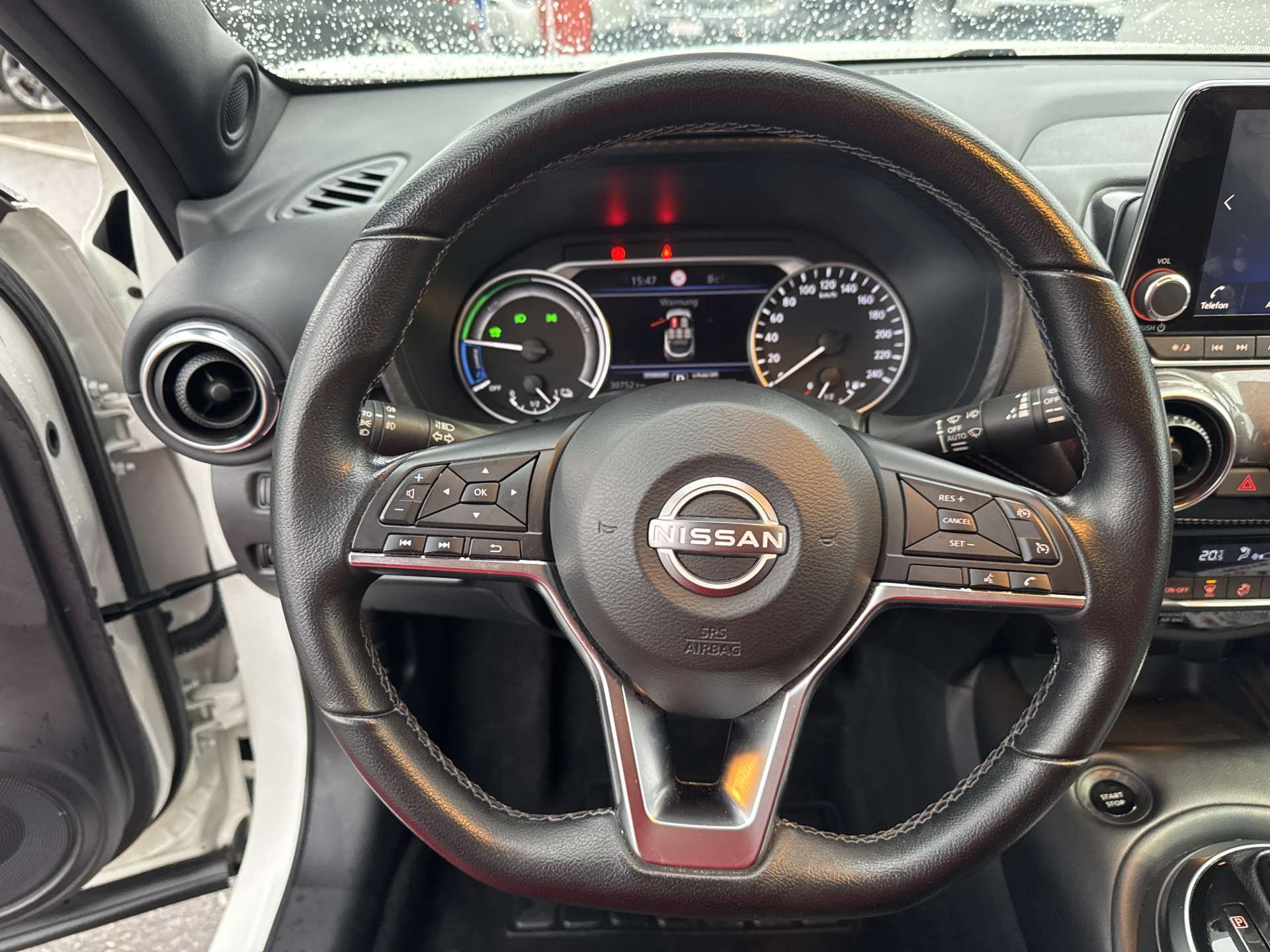 NISSAN Juke 1.6 FHEV Hybrid N-Connecta Automat-image-15