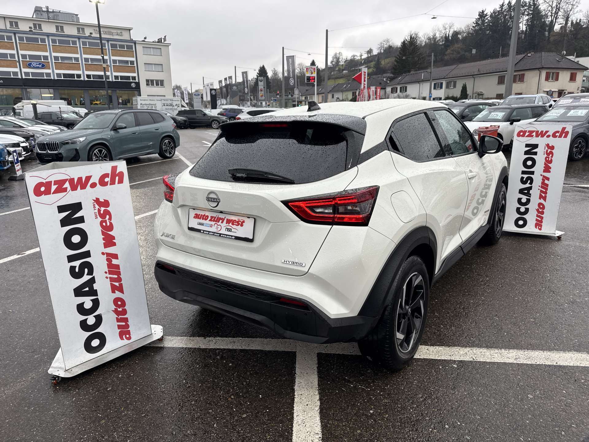 NISSAN Juke 1.6 FHEV Hybrid N-Connecta Automat-image-2