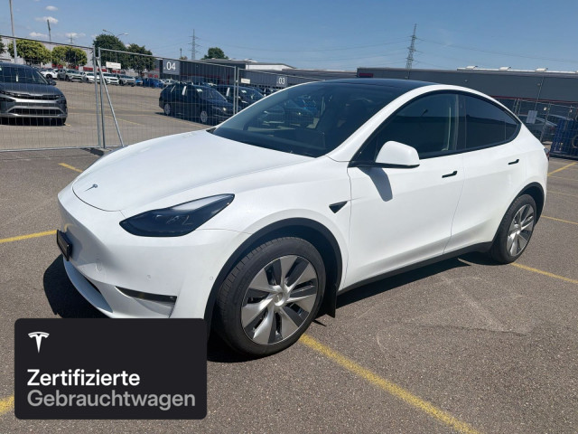TESLA Model Y Long Range AWD-image-1