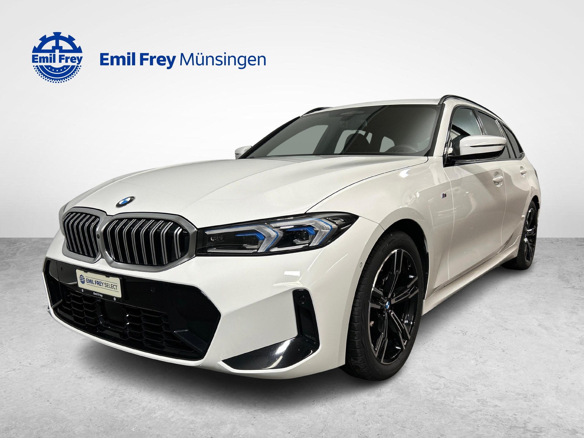 BMW 320d xDrive SAG Touring-image-0