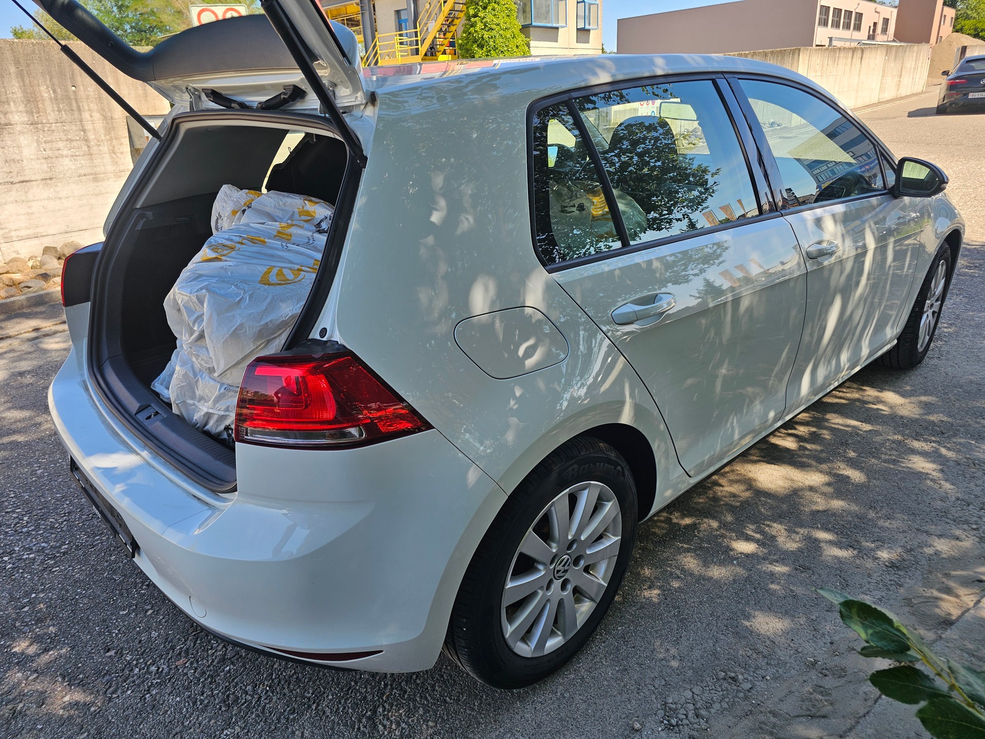 VW Golf 1.2 TSI Trendline-image-4