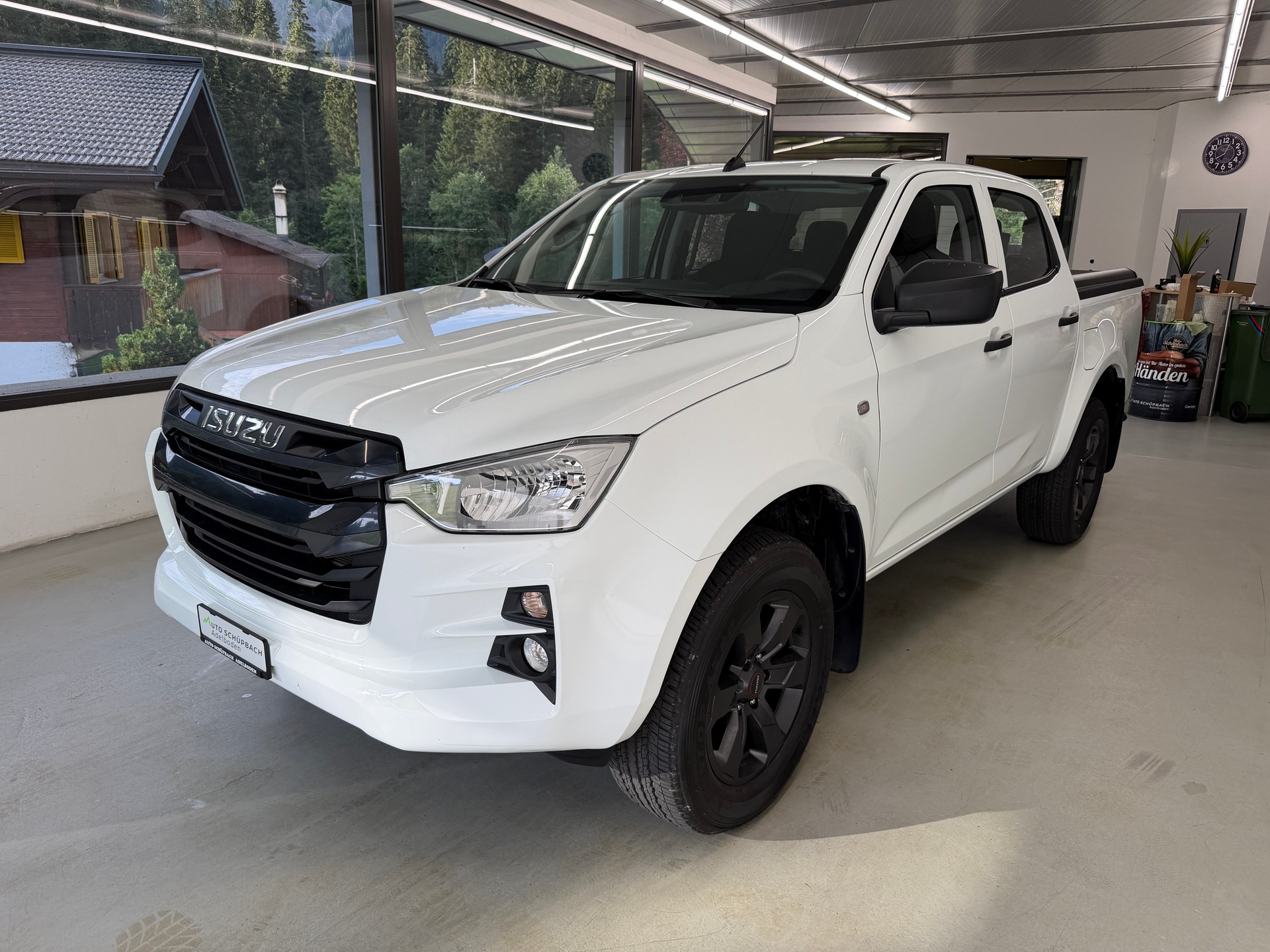 ISUZU D-MAX 1.9 CrewCab N60B 4x4 AT-image-9