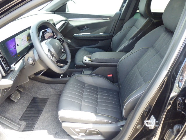 RENAULT Mégane E-TECH EV60 Iconic-image-5
