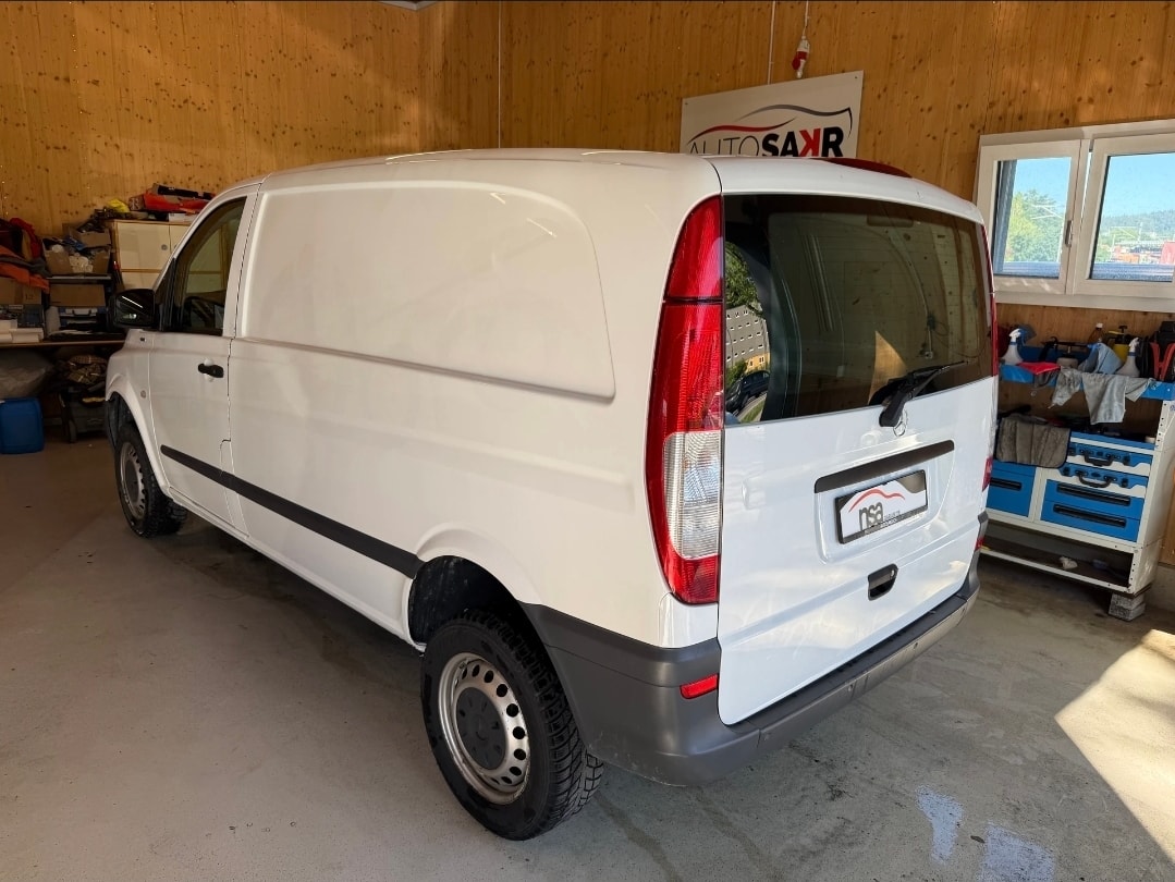 MERCEDES-BENZ Vito 113 CDI Blue Efficiency 4Matic A-image-5