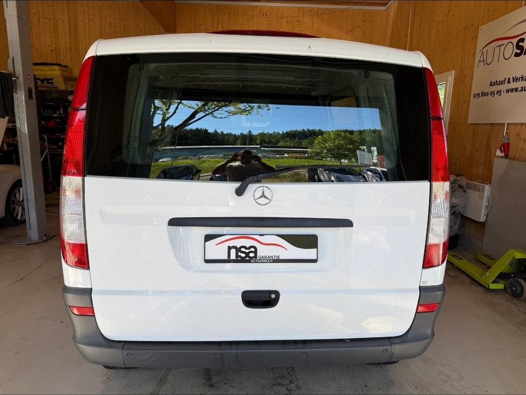 MERCEDES-BENZ Vito 113 CDI Blue Efficiency 4Matic A-image-4