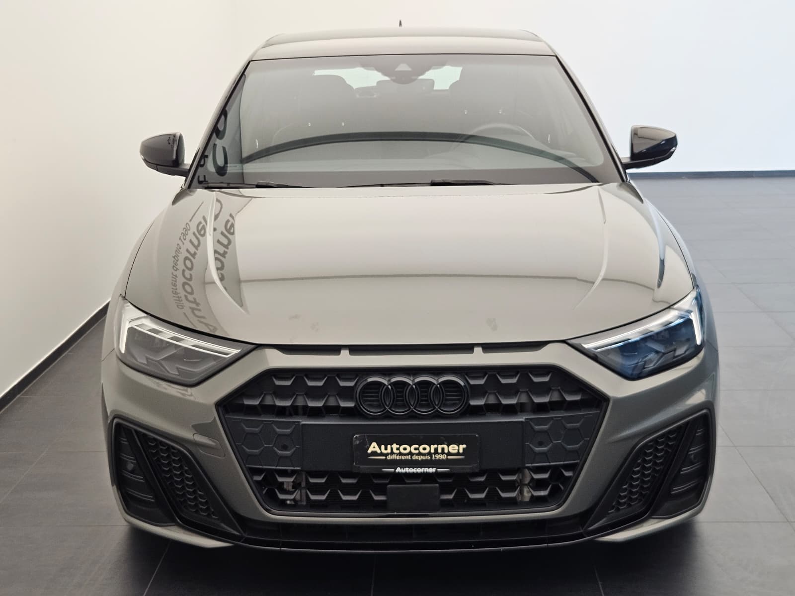 AUDI A1 Sportback 30 TFSI S Line Attraction S-tronic-image-3