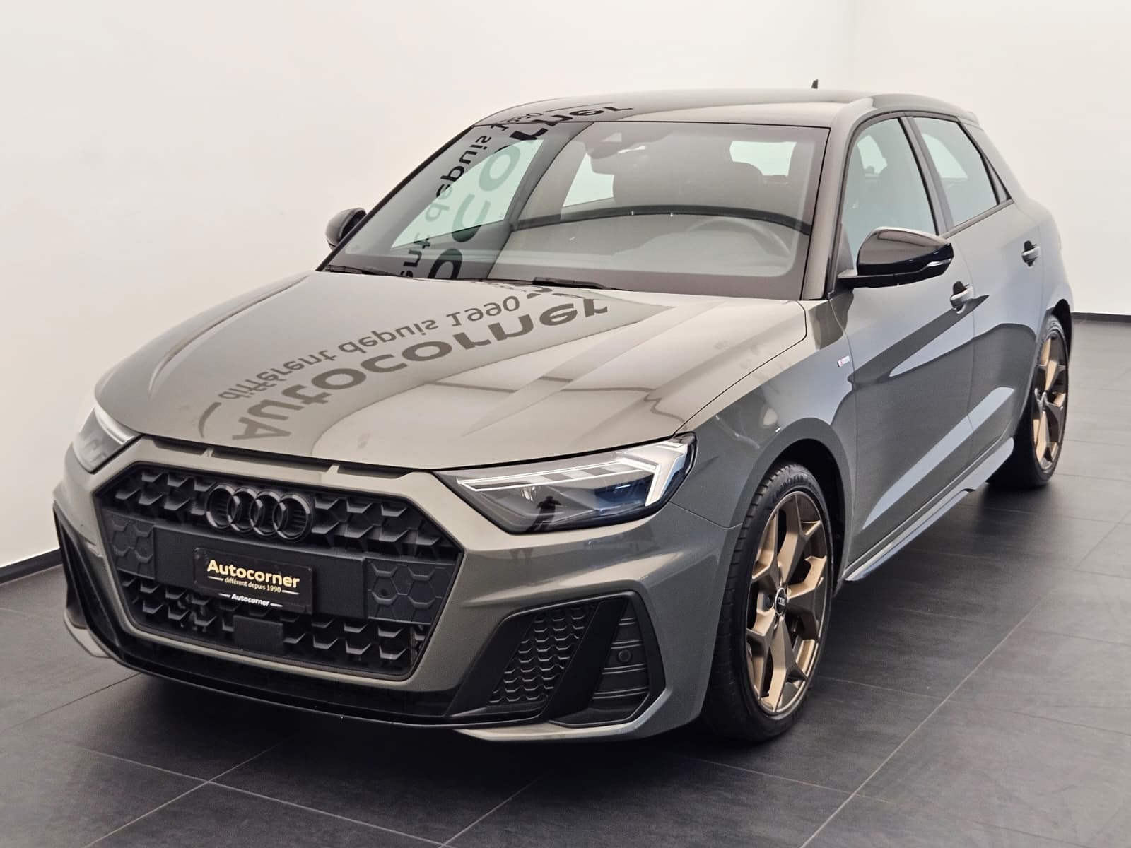 AUDI A1 Sportback 30 TFSI S Line Attraction S-tronic-image-2
