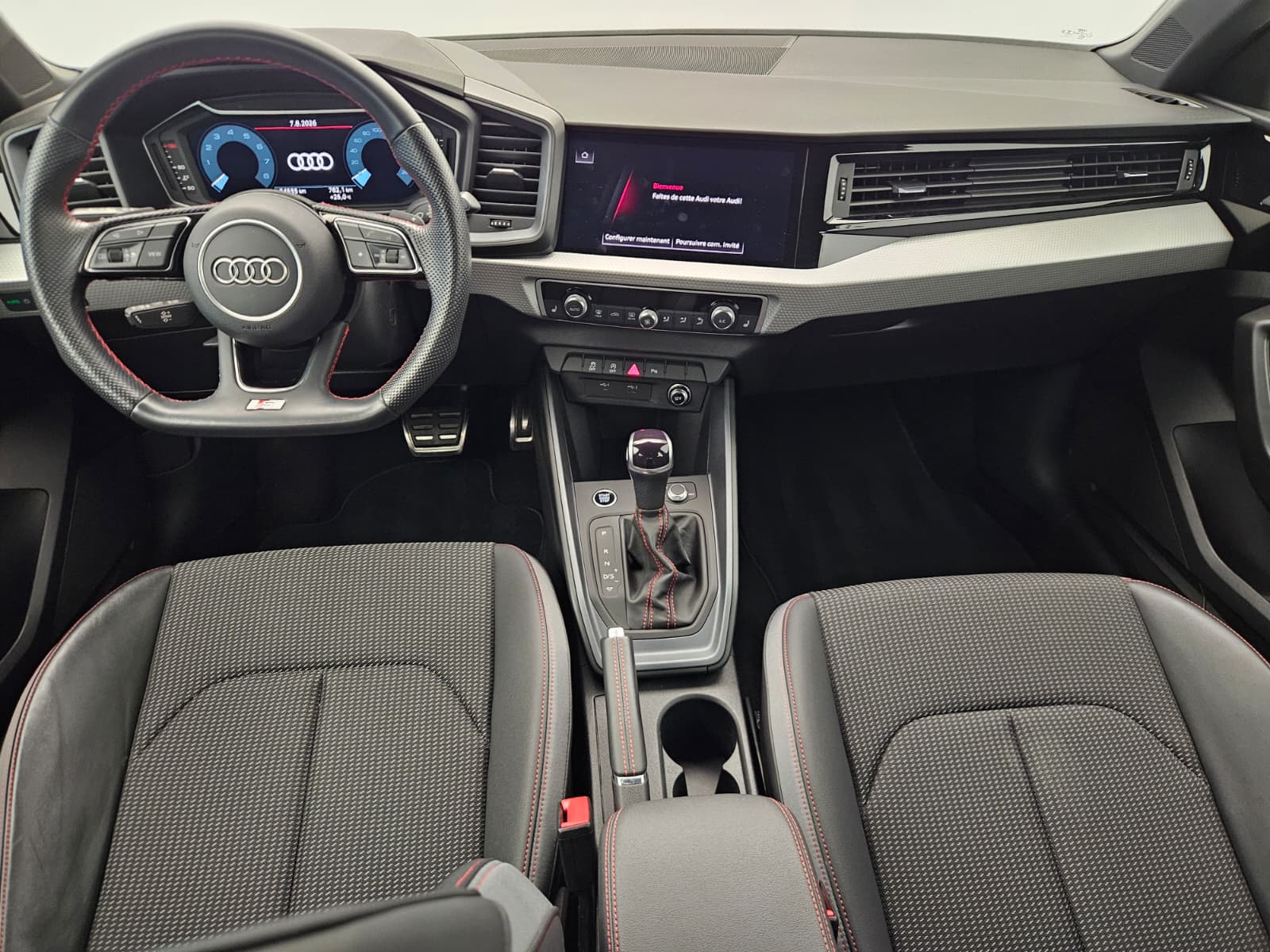 AUDI A1 Sportback 30 TFSI S Line Attraction S-tronic-image-9