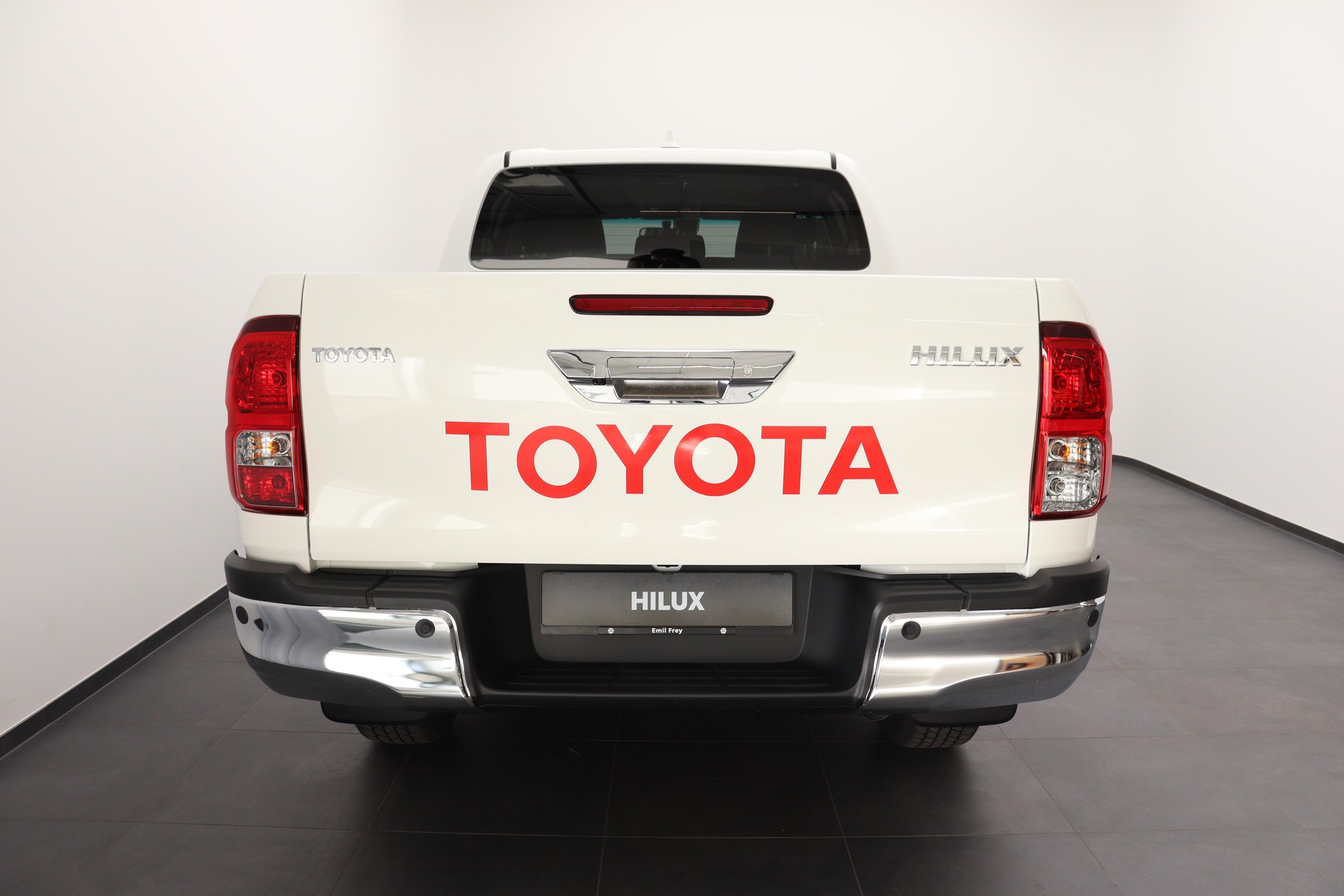 TOYOTA Hilux Double Cab.-Pick-up 2.8 D-4D MHEV 204 Style-image-4
