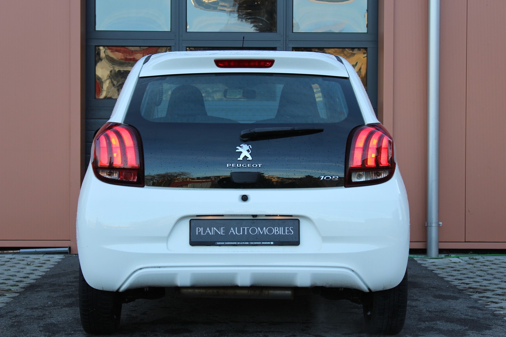PEUGEOT 108 1.2 VTi Active Top-image-5