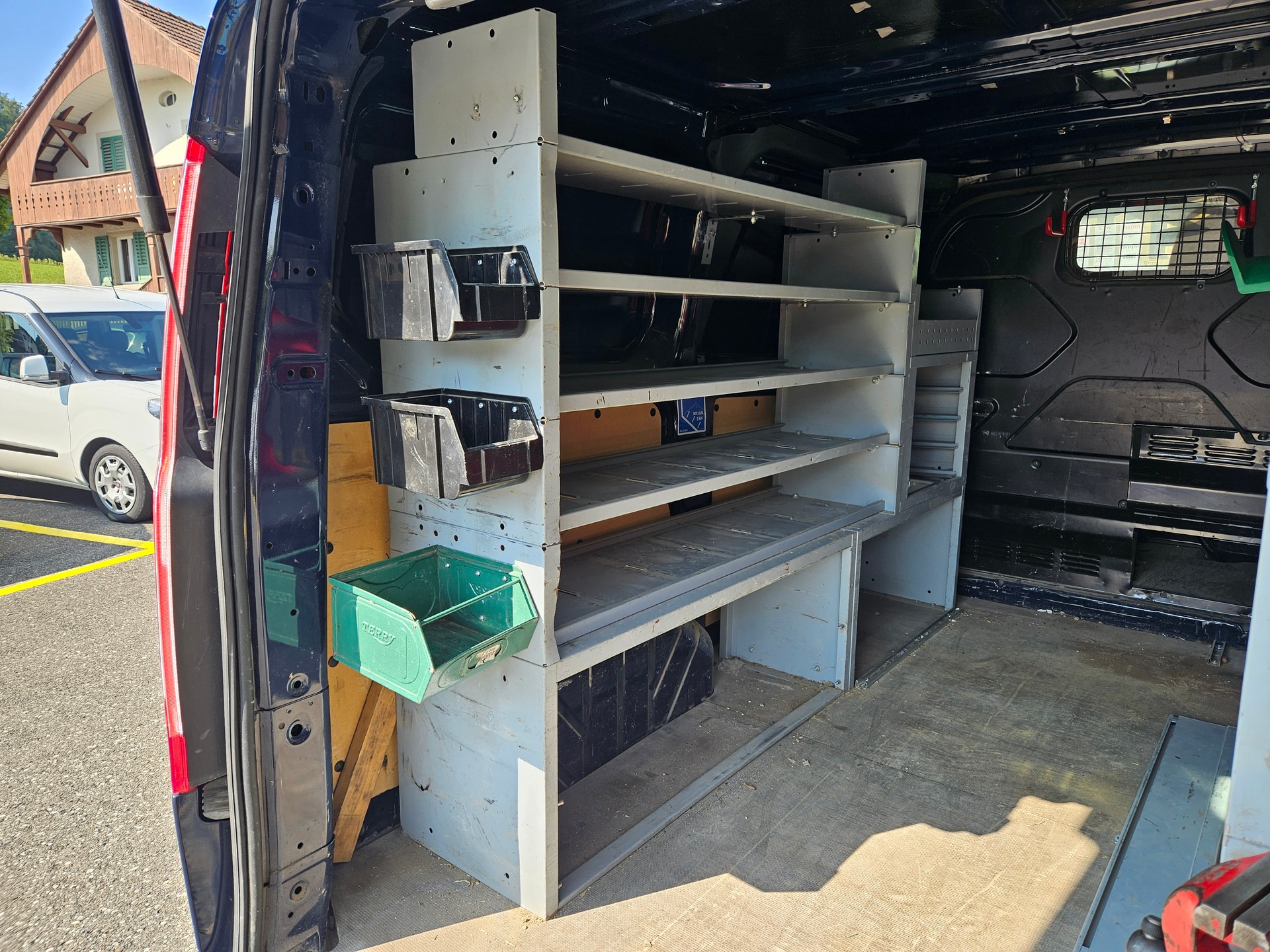 FORD Transit Custom Van 340 L1H1 Trend-image-6