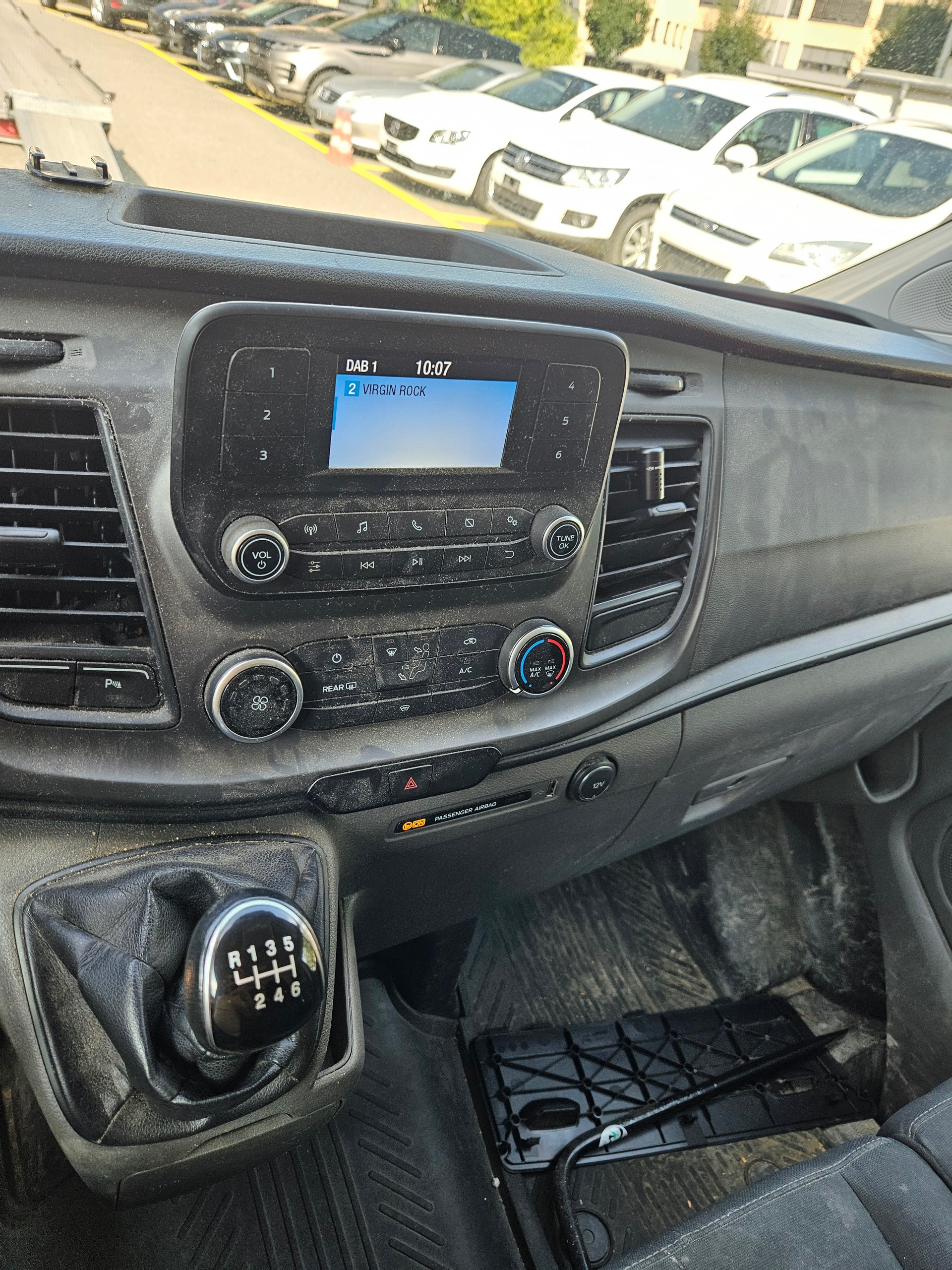 FORD Transit Custom Van 340 L1H1 Trend-image-8