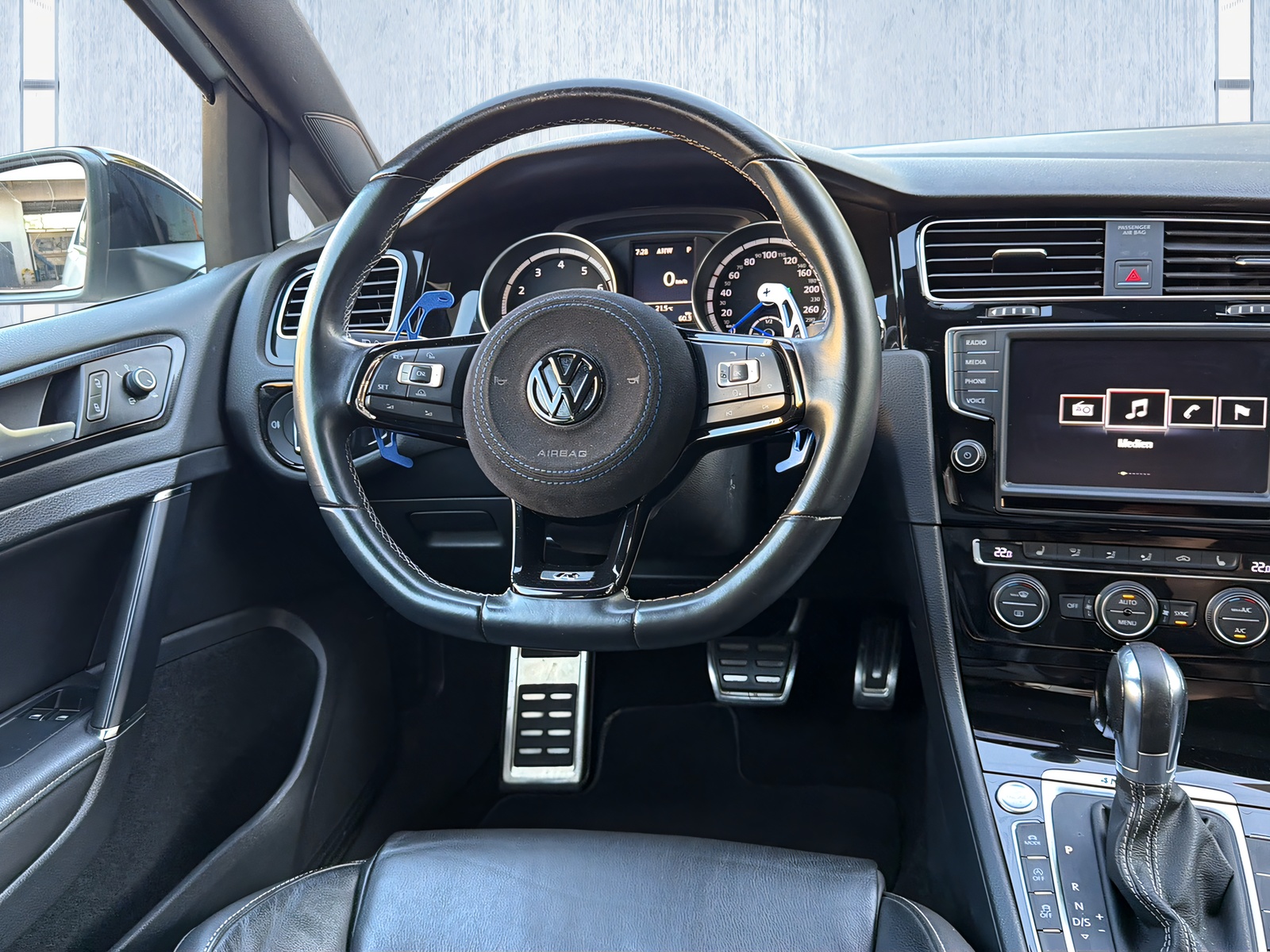 VW Golf 2.0 TSI R 4Motion DSG ABT-image-11