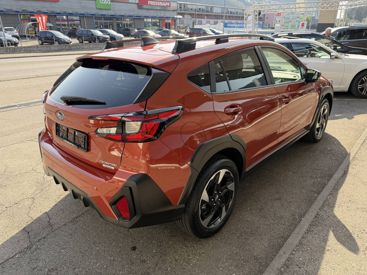 SUBARU Crosstrek 2.0i e-Boxer Luxury-image-4