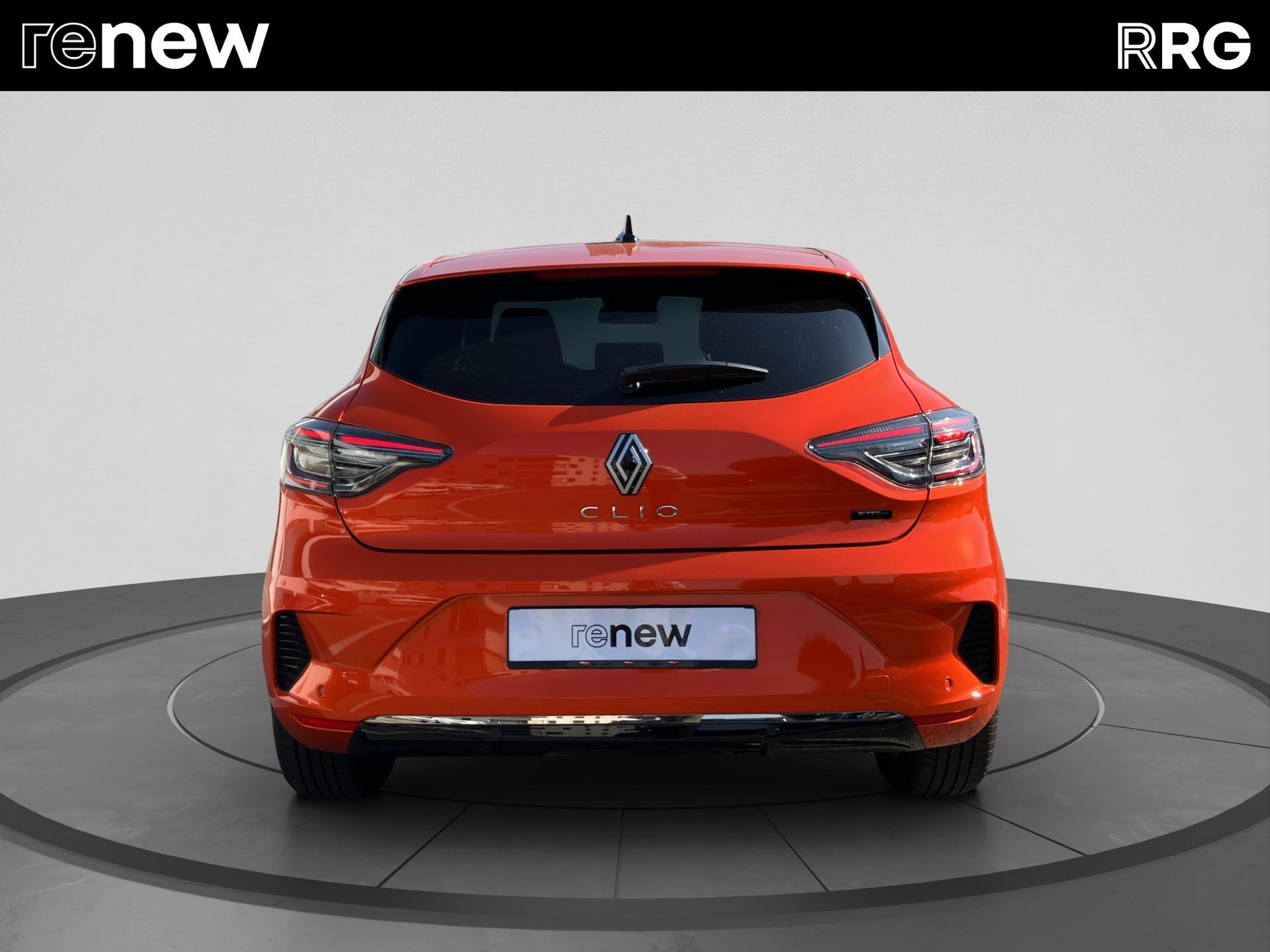RENAULT Clio 1.6 E-Tech Techno-image-3